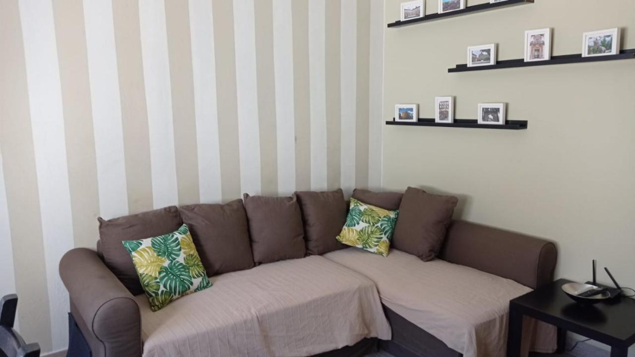 Apartamento, Dos Dormitorios, Tipo Atico Cerca Del Centro Jerez de la Frontera Buitenkant foto