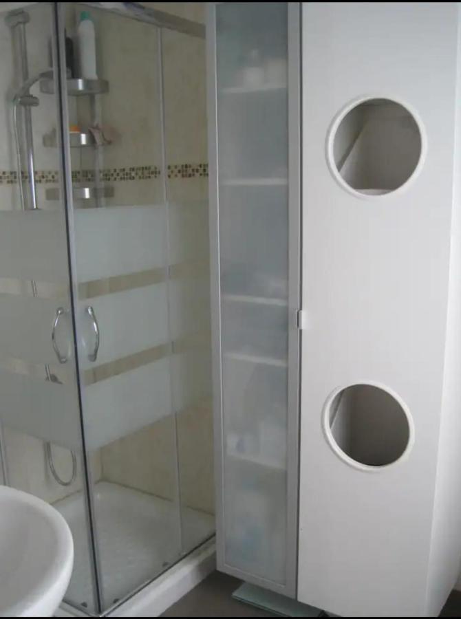 Apartamento, Dos Dormitorios, Tipo Atico Cerca Del Centro Jerez de la Frontera Buitenkant foto
